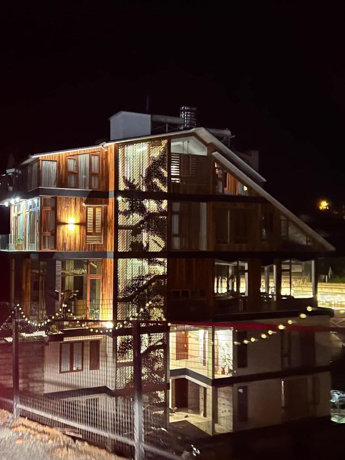 Teakhouse Da Lat Hotel Buitenkant foto